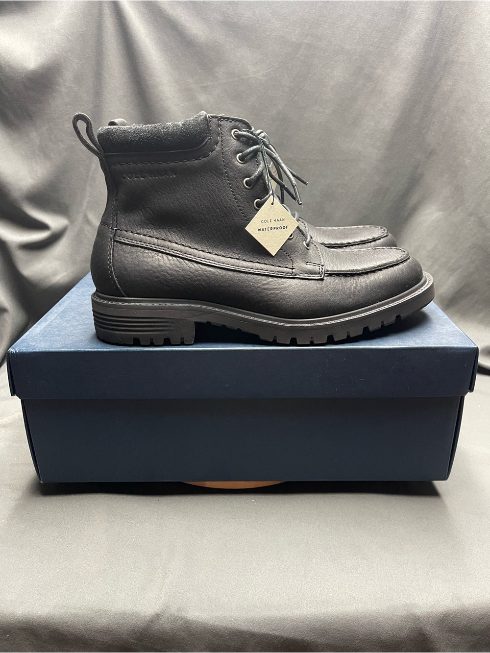 Men’s Cole Haan Lace-Up Waterproof Boots - size 7M